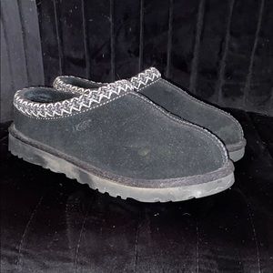 Ugg slippers
